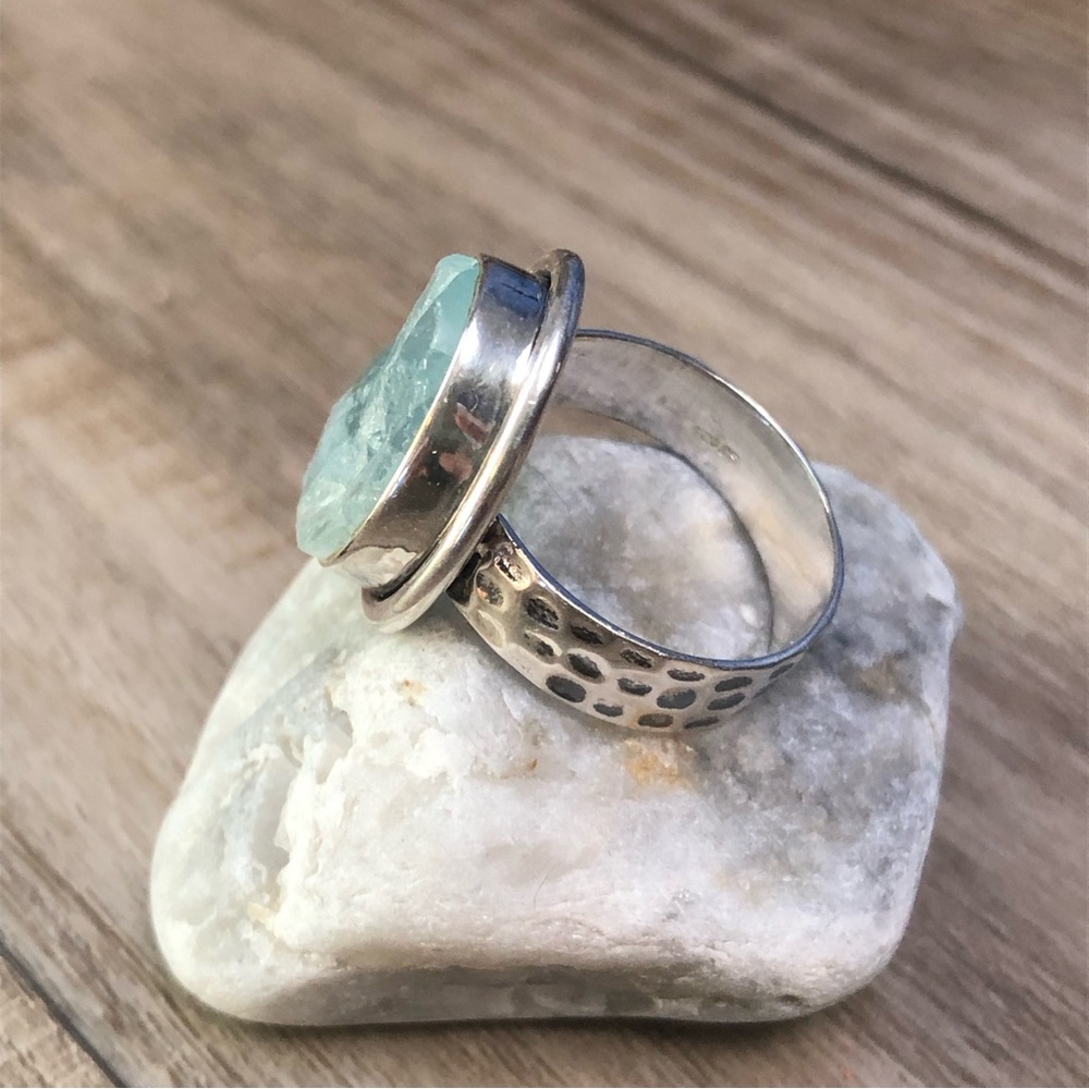 Sterling Raw Aquamarine Ring 7.5 - Picture 4 of 7